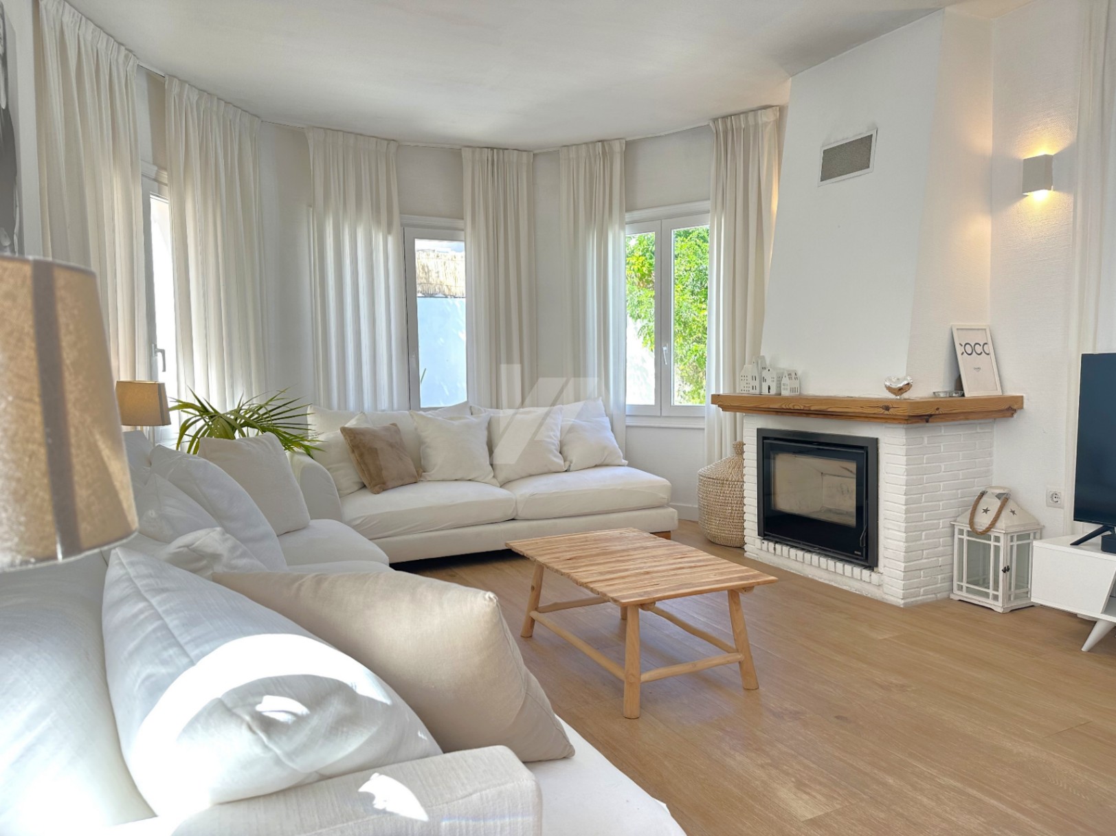 Renovierte mediterrane Villa mit Ibiza-Charme in Benitachell.