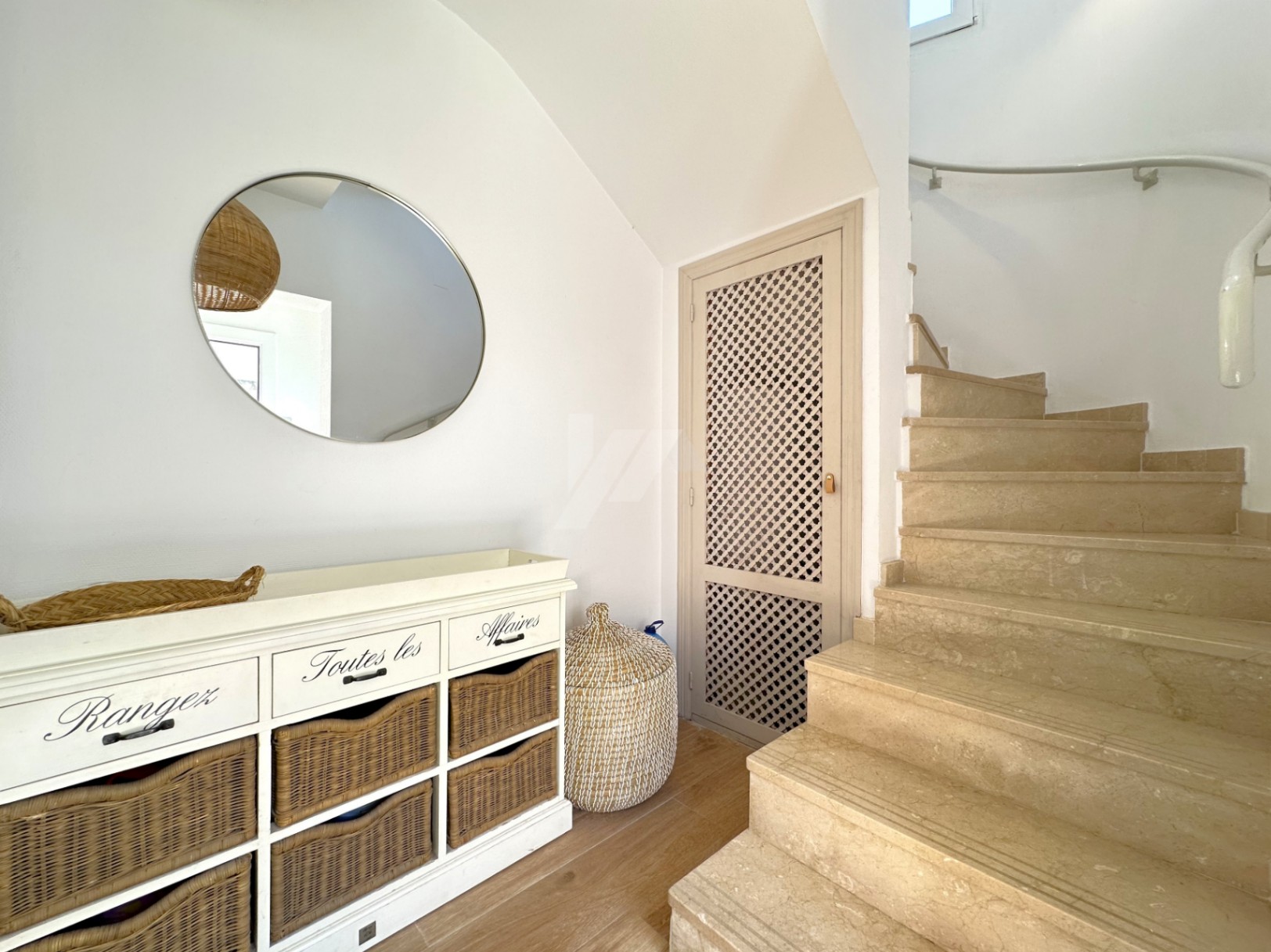 Renovierte mediterrane Villa mit Ibiza-Charme in Benitachell.