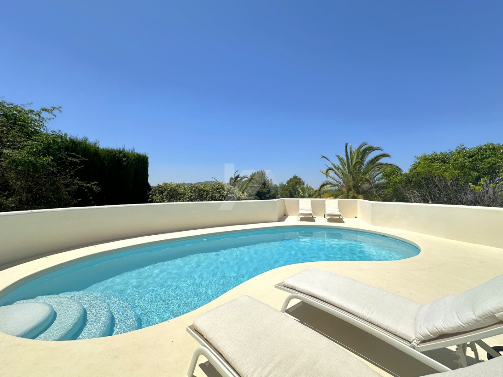 Renovierte mediterrane Villa mit Ibiza-Charme in Benitachell.