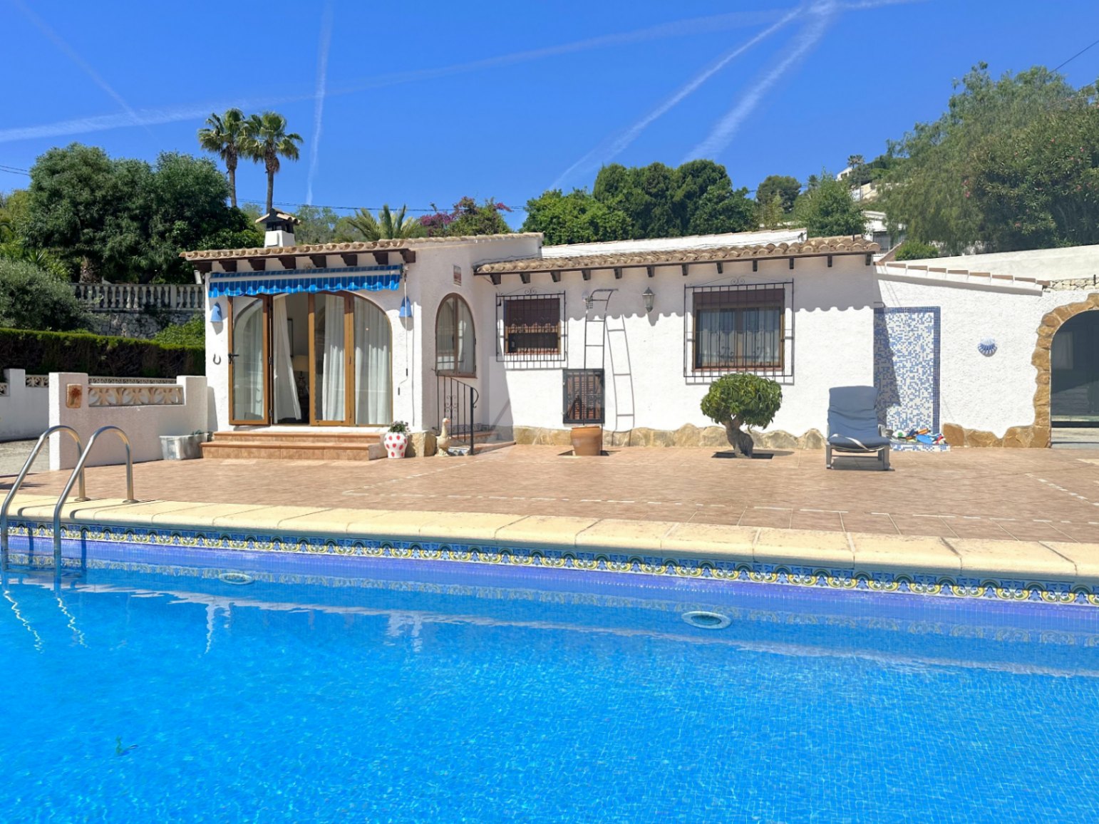 Villa zu verkaufen in Moraira, Costa Blanca.
