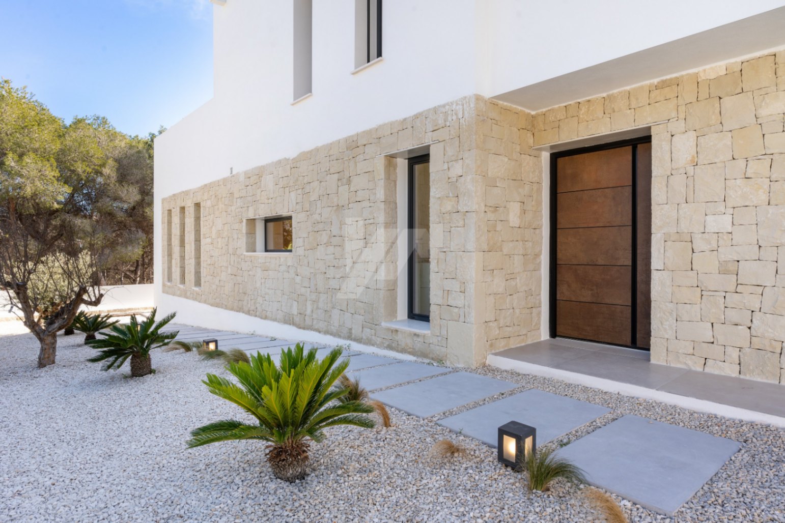 Luxusvilla mit Meerblick zum Verkauf in Moraira, Costa Blanca.