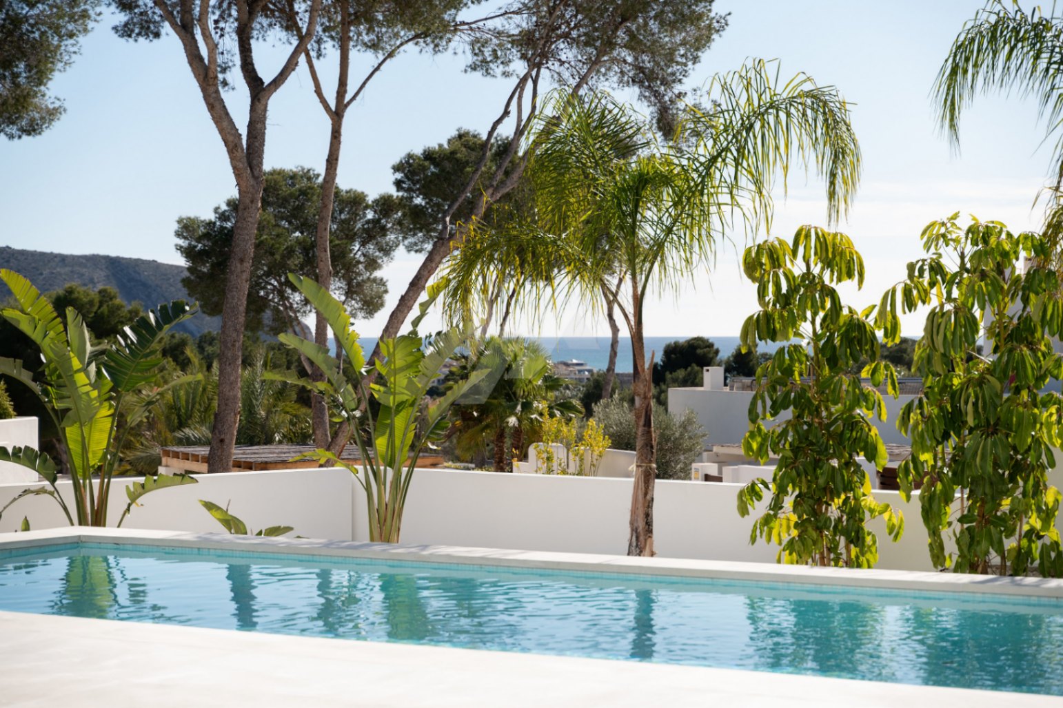 Luxusvilla mit Meerblick zum Verkauf in Moraira, Costa Blanca.