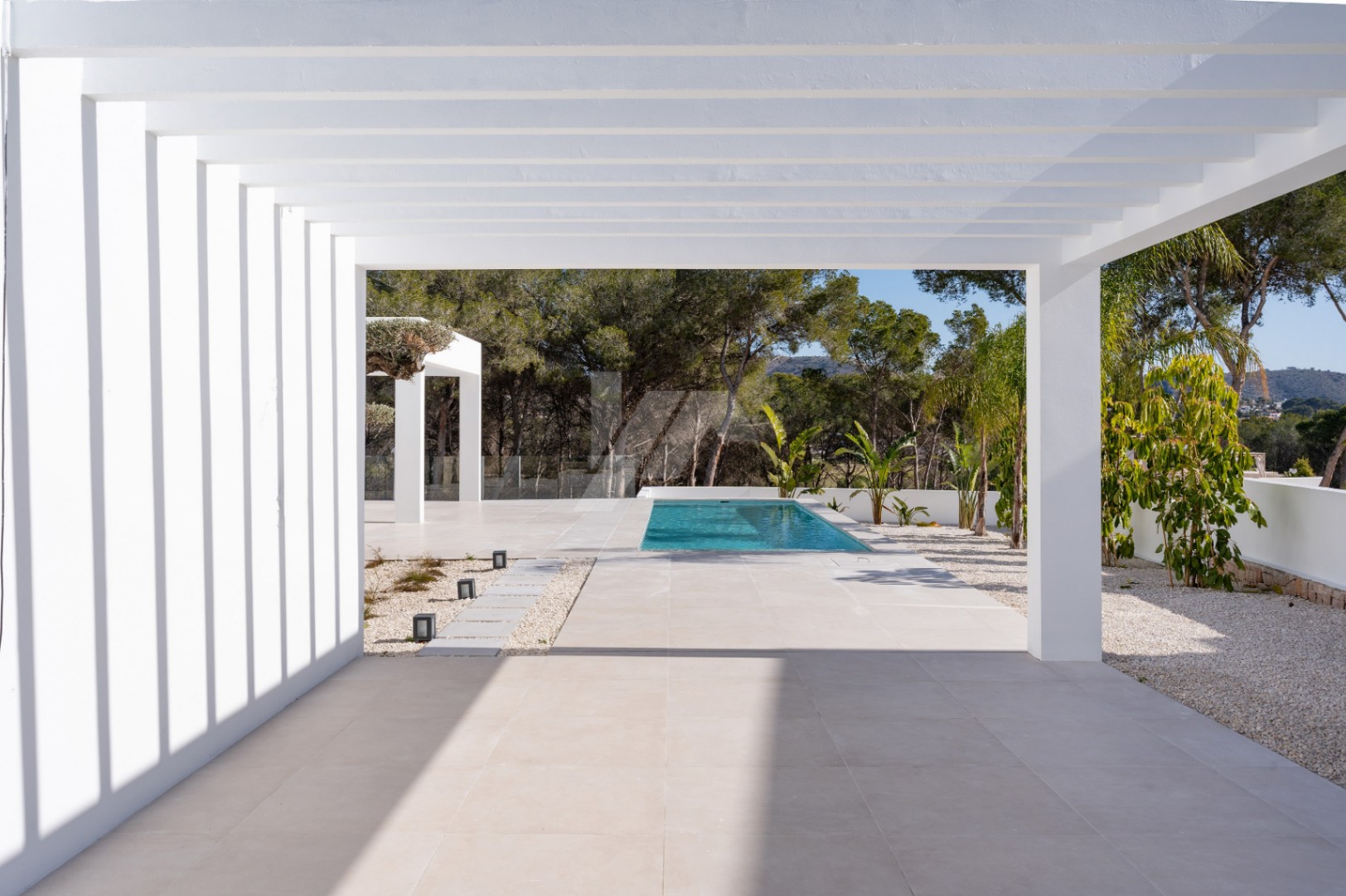 Luxusvilla mit Meerblick zum Verkauf in Moraira, Costa Blanca.