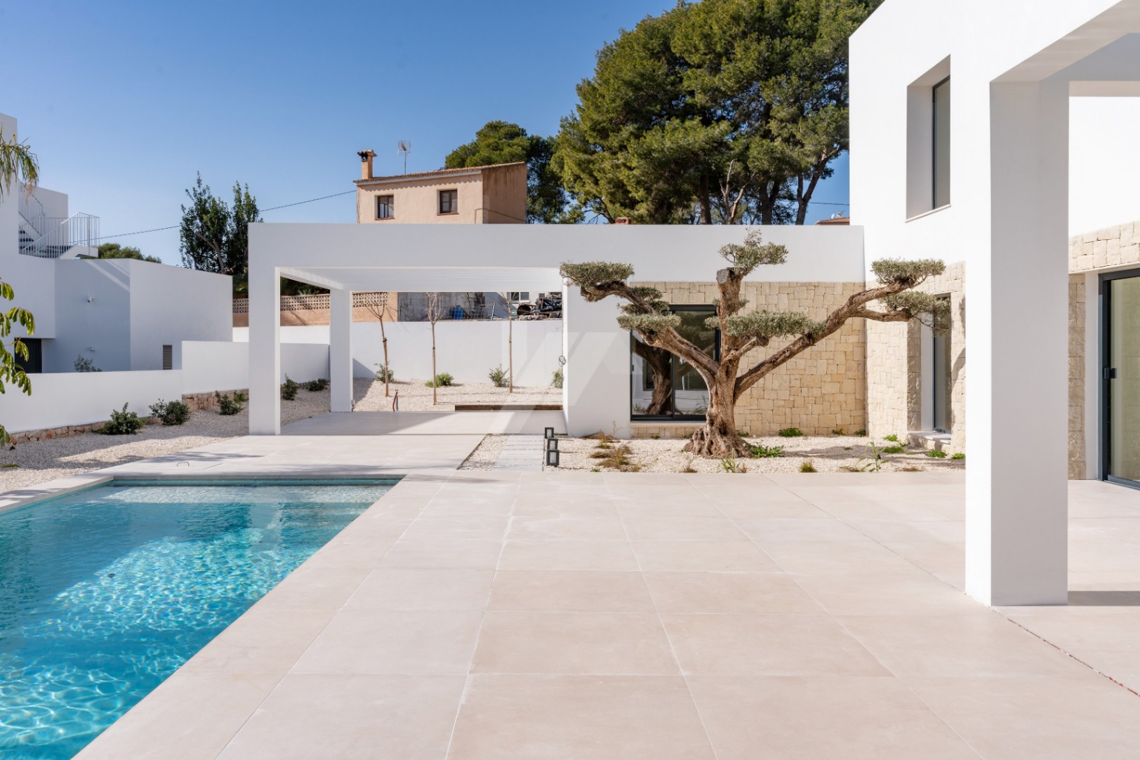 Luxusvilla mit Meerblick zum Verkauf in Moraira, Costa Blanca.