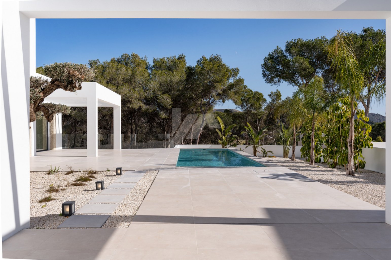 Luxusvilla mit Meerblick zum Verkauf in Moraira, Costa Blanca.