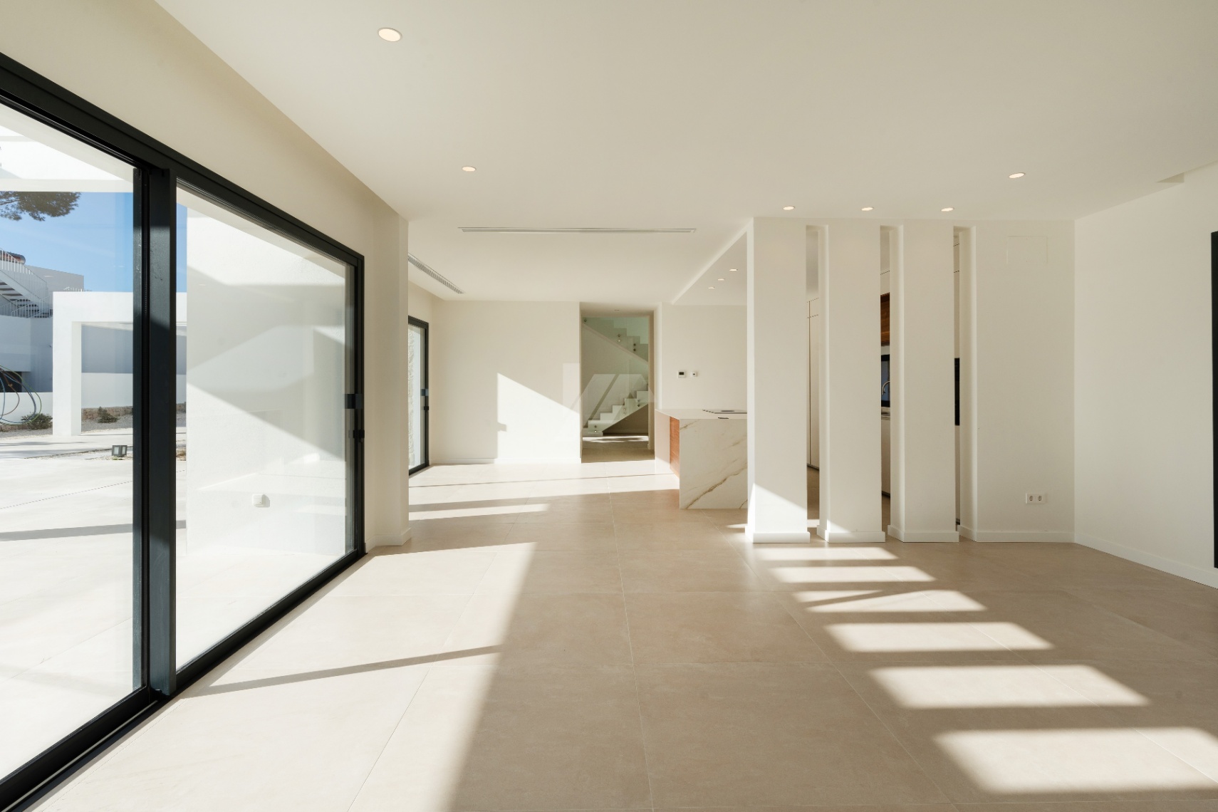 Luxusvilla mit Meerblick zum Verkauf in Moraira, Costa Blanca.
