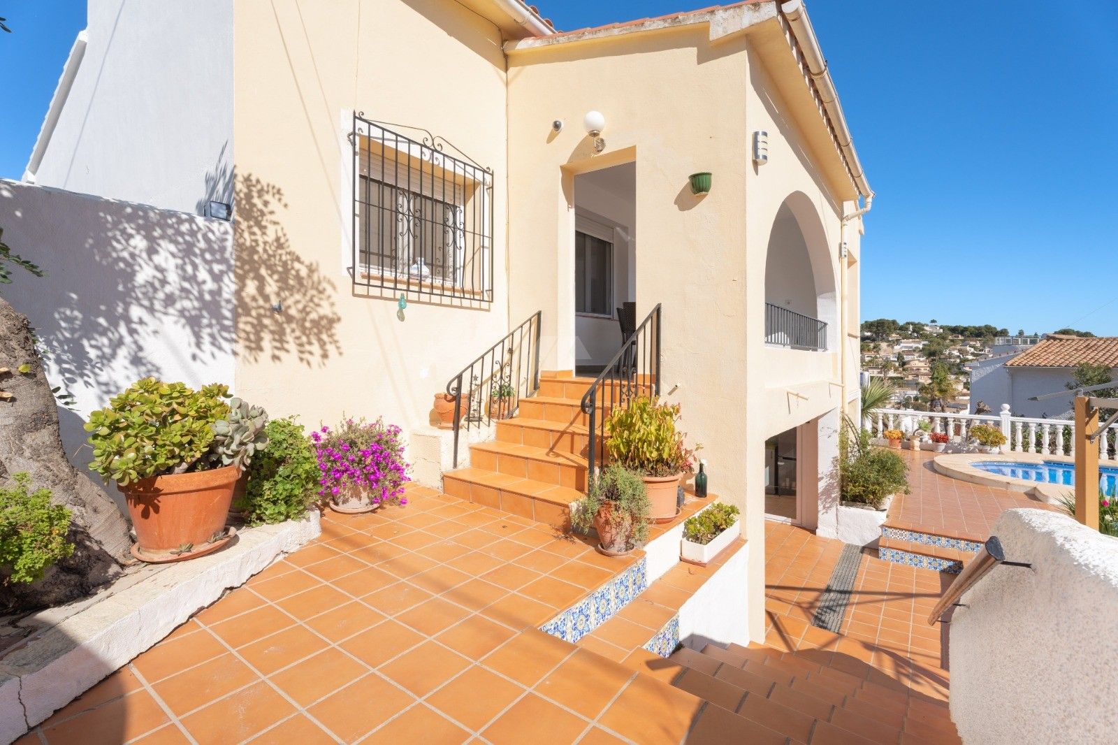 Villa zum Verkauf in Benissa Costa, Costa Blanca.
