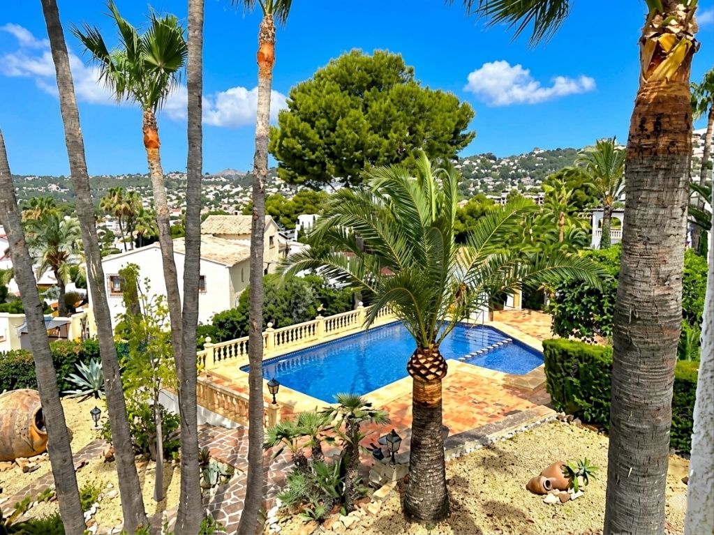 Bungalow zu verkaufen in Moraira, Costa Blanca.