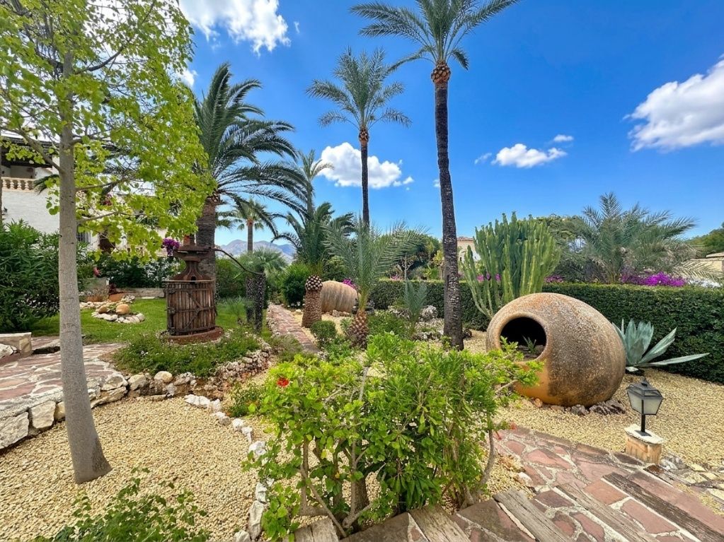 Bungalow zu verkaufen in Moraira, Costa Blanca.