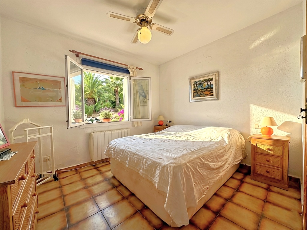 Bungalow zu verkaufen in Moraira, Costa Blanca.