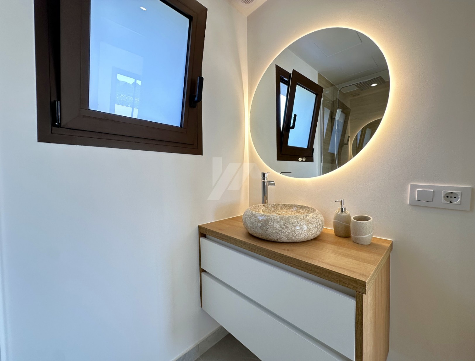 Luxusvilla zu verkaufen in Moraira, Costa Blanca.