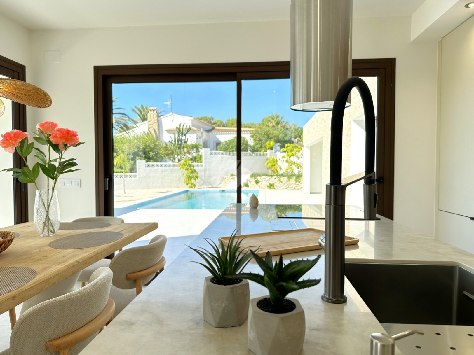 Luxusvilla zu verkaufen in Moraira, Costa Blanca.