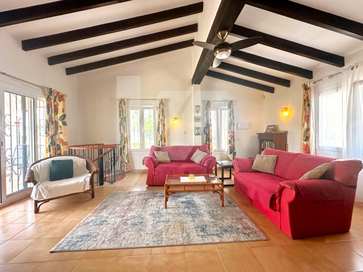 Villa zu verkaufen in Moraira, Costa Blanca.
