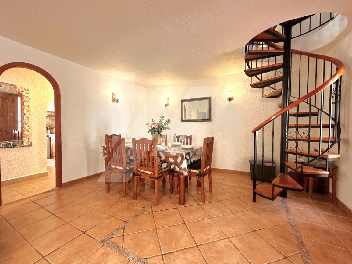 Villa zu verkaufen in Moraira, Costa Blanca.
