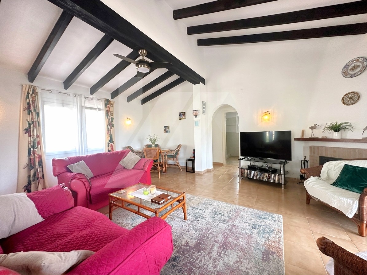 Villa zu verkaufen in Moraira, Costa Blanca.