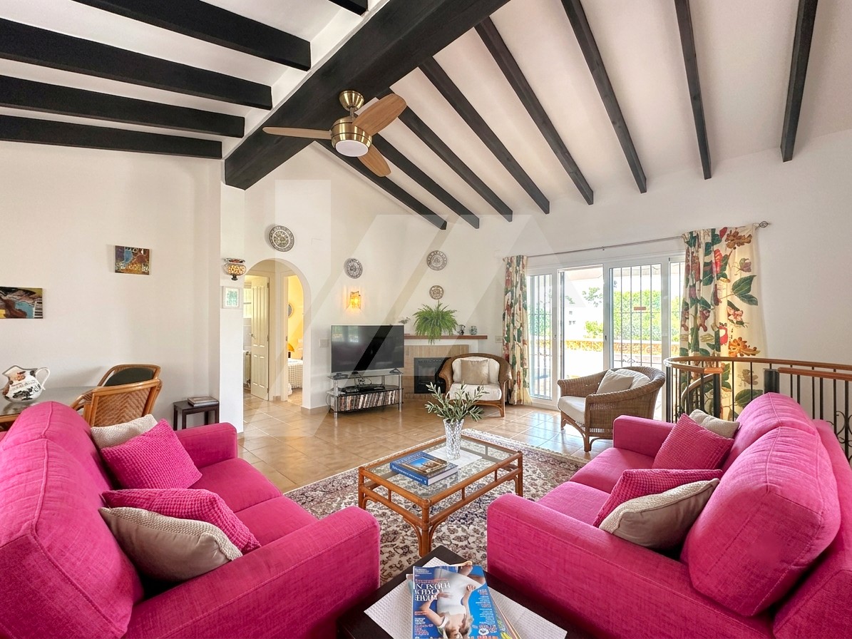 Villa zu verkaufen in Moraira, Costa Blanca.