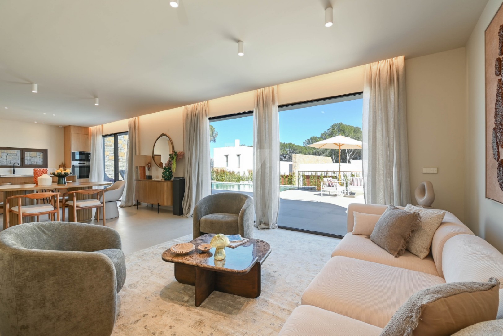 Luxusvilla mit Meerblick zu verkaufen in Moraira, Costa Blanca.