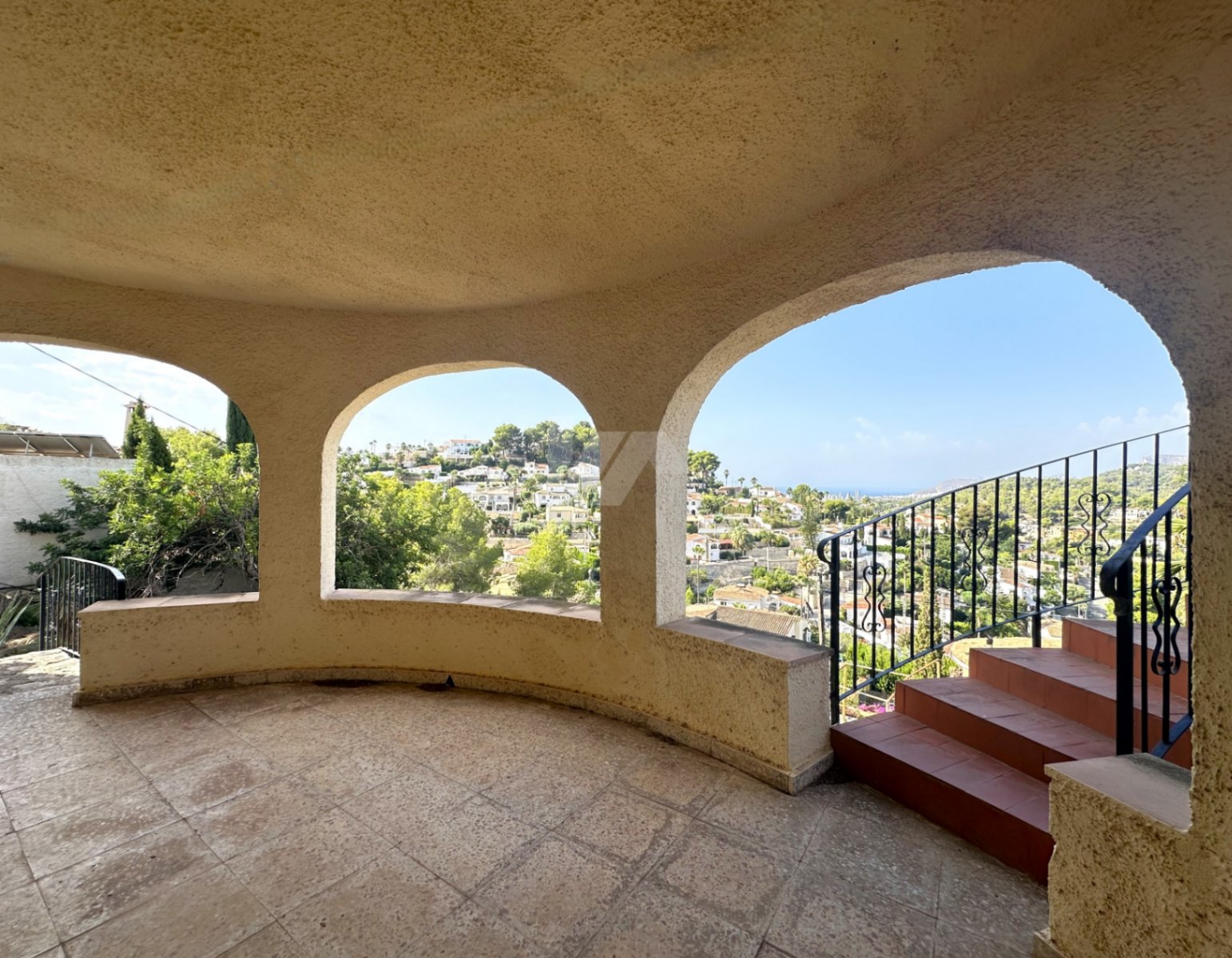 Villa mit Meerblick zu verkaufen in Benissa Costa, Costa Blanca.