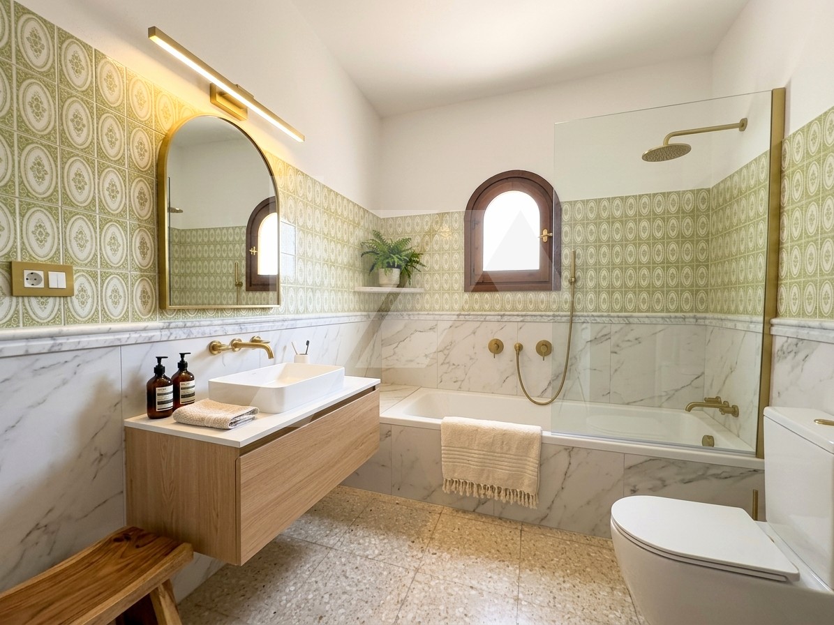 Villa mit Meerblick zu verkaufen in Benissa Costa, Costa Blanca.