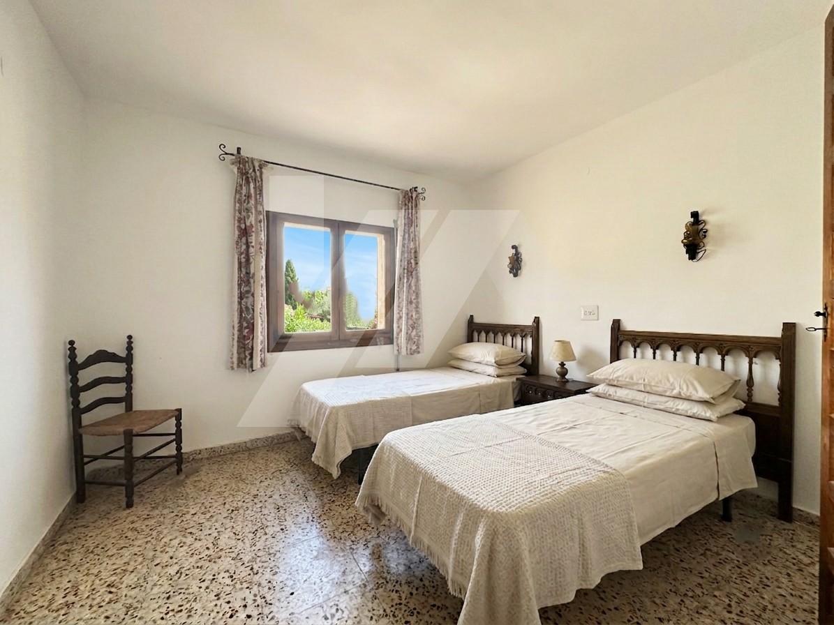 Villa mit Meerblick zu verkaufen in Benissa Costa, Costa Blanca.