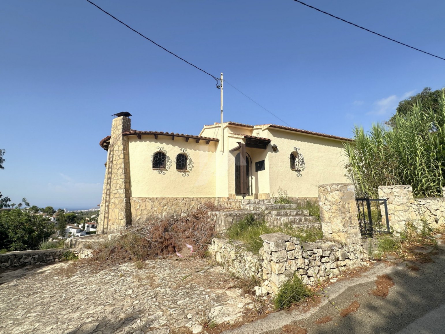 Villa mit Meerblick zu verkaufen in Benissa Costa, Costa Blanca.