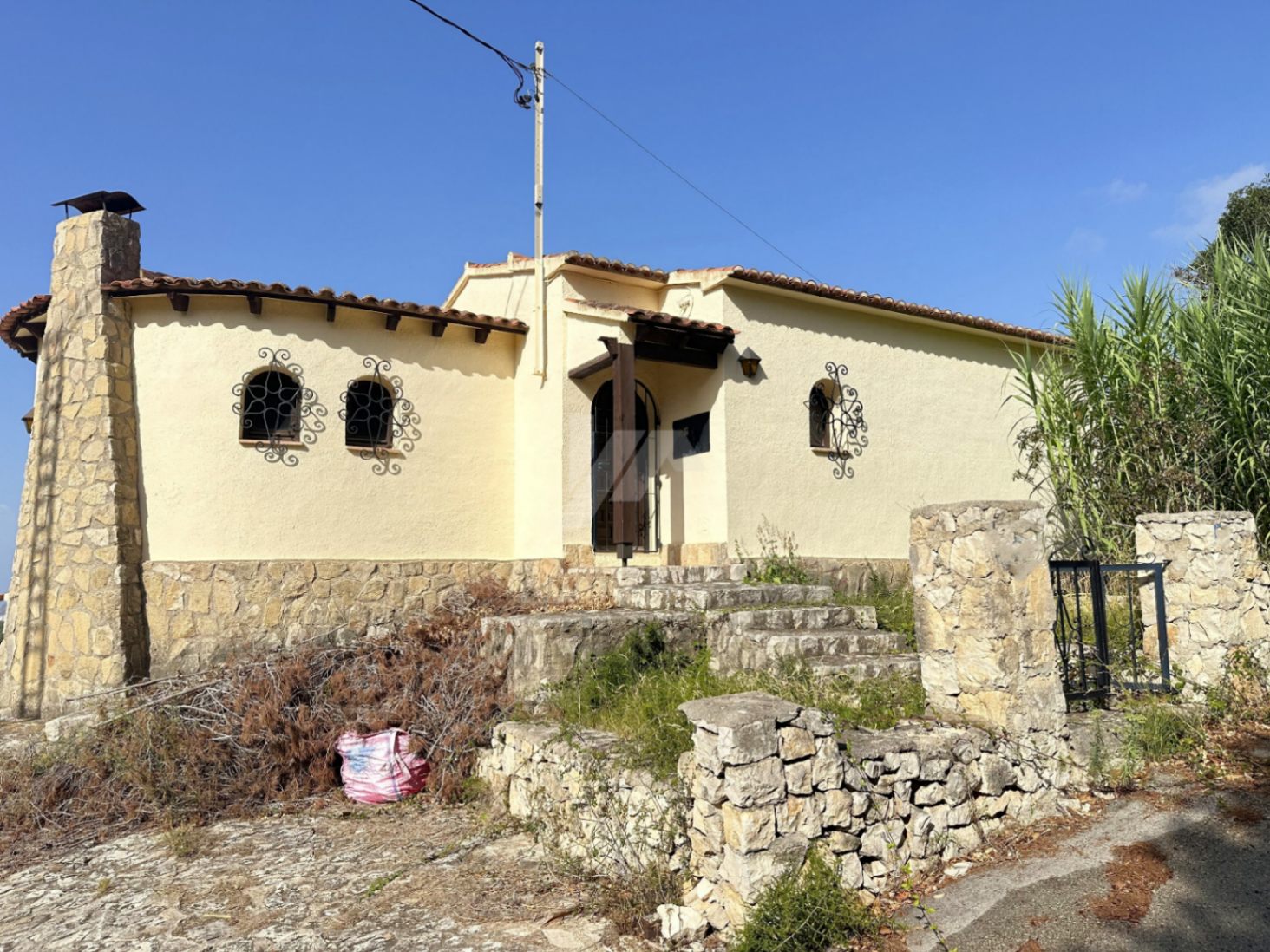 Villa mit Meerblick zu verkaufen in Benissa Costa, Costa Blanca.