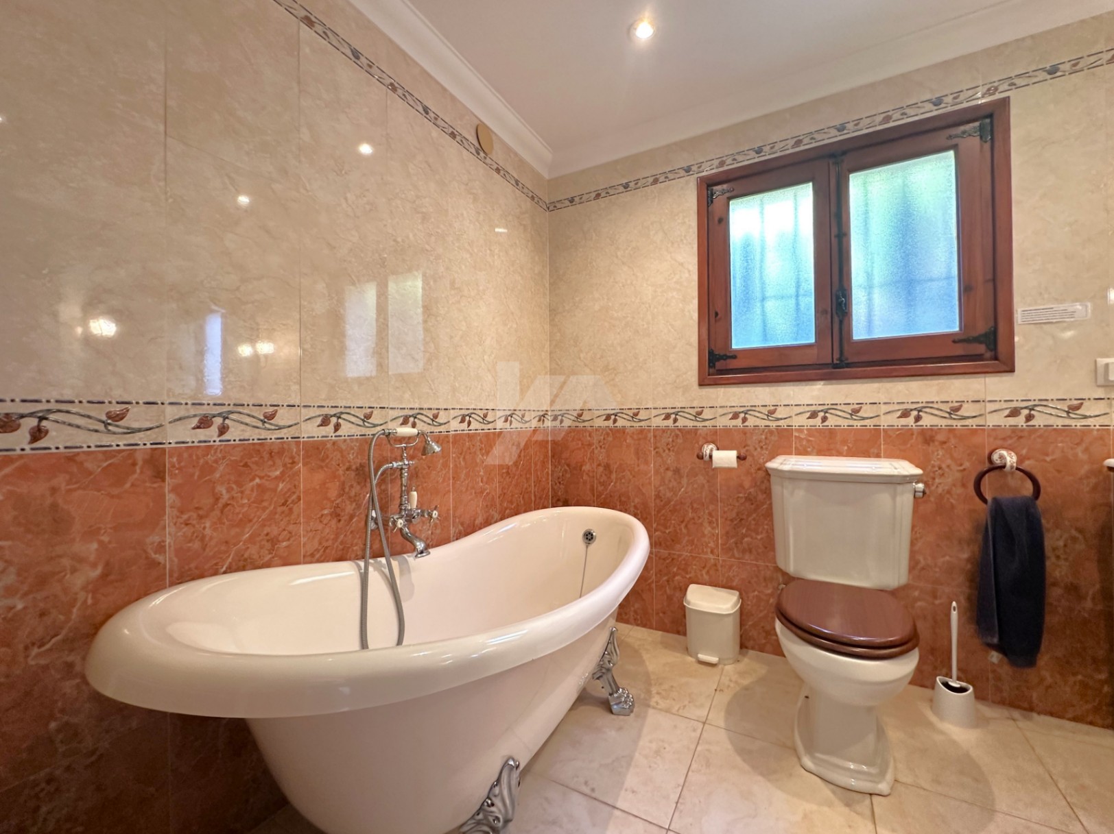 Villa zu verkaufen in Benissa Costa, Costa Blanca.