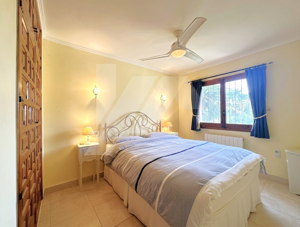 Villa zu verkaufen in Benissa Costa, Costa Blanca.