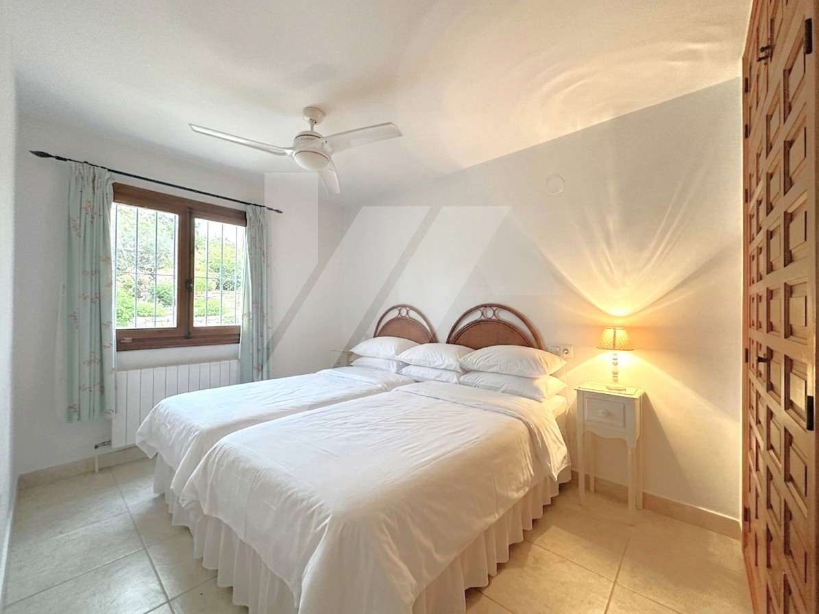 Villa zu verkaufen in Benissa Costa, Costa Blanca.