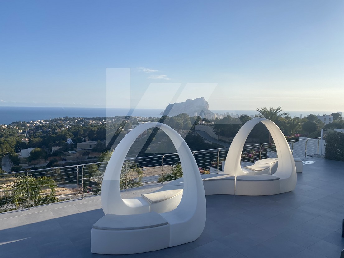 Luxusvilla mit Meerblick zum Verkauf in Benissa, Costa Blanca.