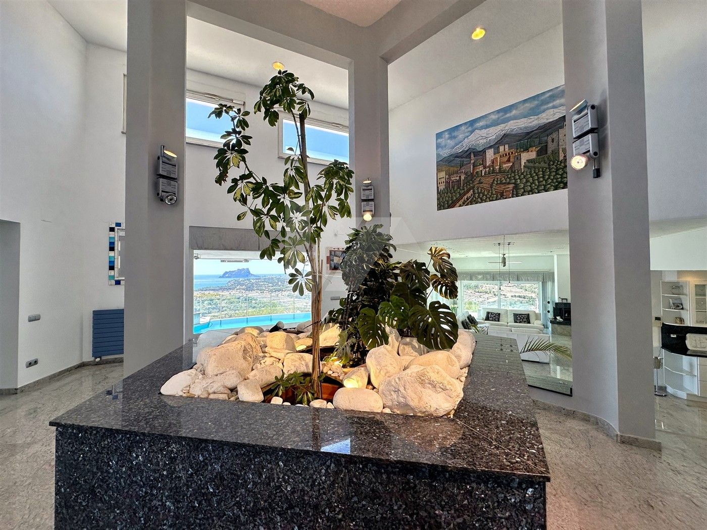 Villa mit Panoramablick auf das Meer zum Verkauf in Moraira, Costa Blanca.
