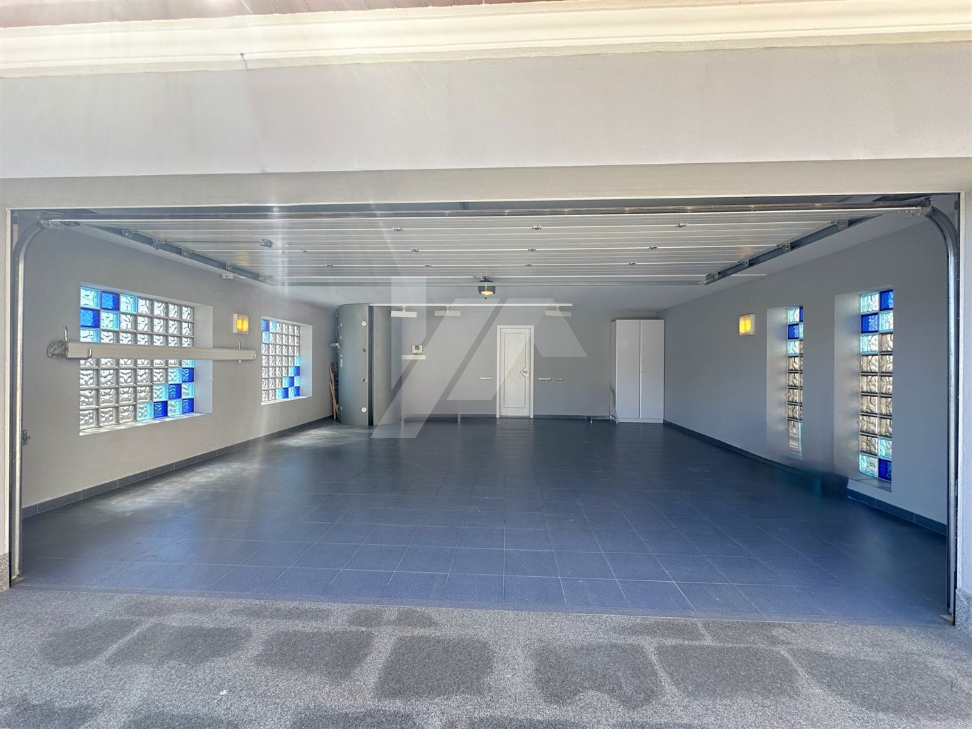 Villa mit Panoramablick auf das Meer zum Verkauf in Moraira, Costa Blanca.
