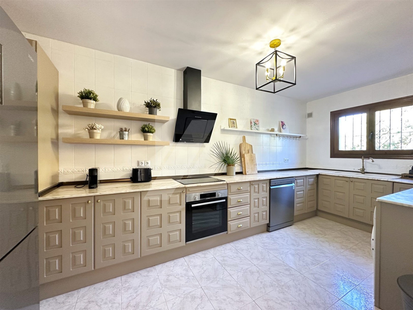 Haus zum Verkauf im mediterranen Stil von Moraira auf einer Ebene.