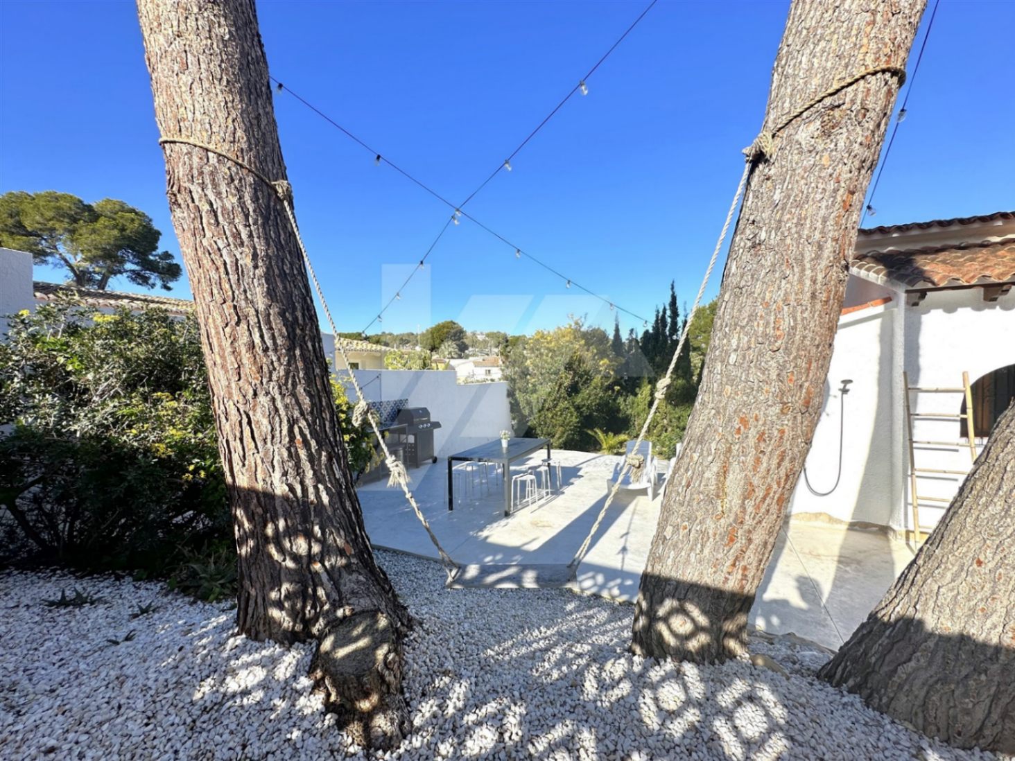 Haus zum Verkauf im mediterranen Stil von Moraira auf einer Ebene.