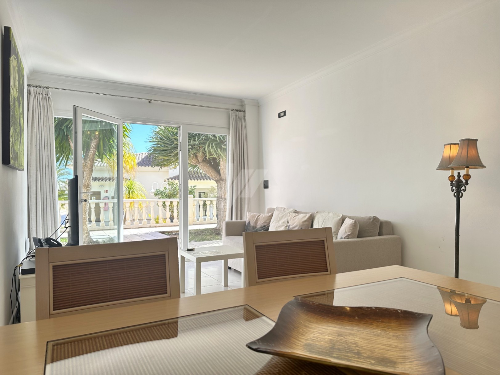 Wohnung zu verkaufen, nur wenige Gehminuten vom Strand von la Fustera, Benissa costa.