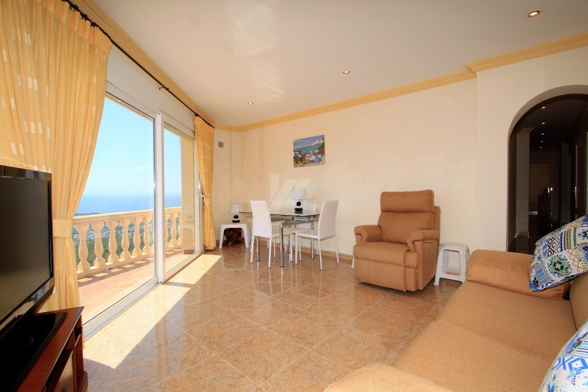 Panorama-Blick auf das Meer Villa zu verkaufen in Teulda-Moraira, Costa Blanca.