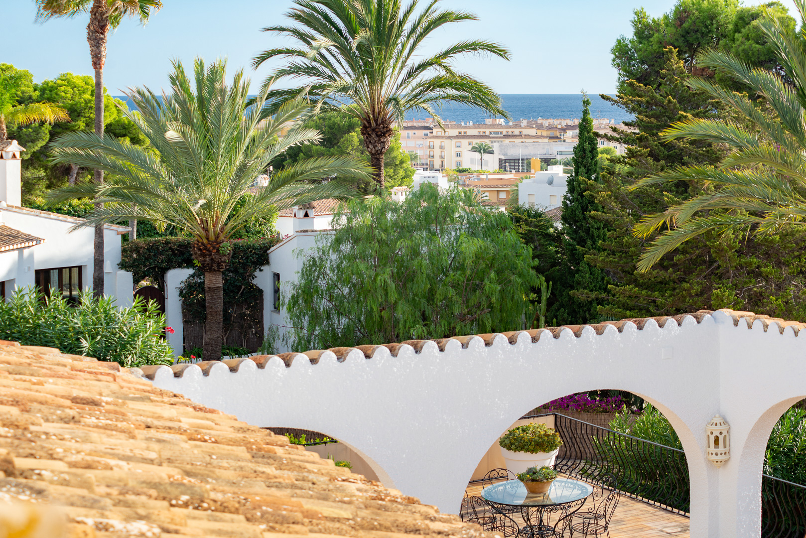 Villa in Moraira zu verkaufen, in der Nähe der Stadt