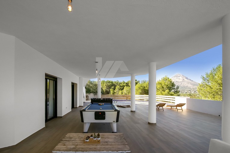 Luxus-Villa zum Verkauf in Javea, mit Meerblick.