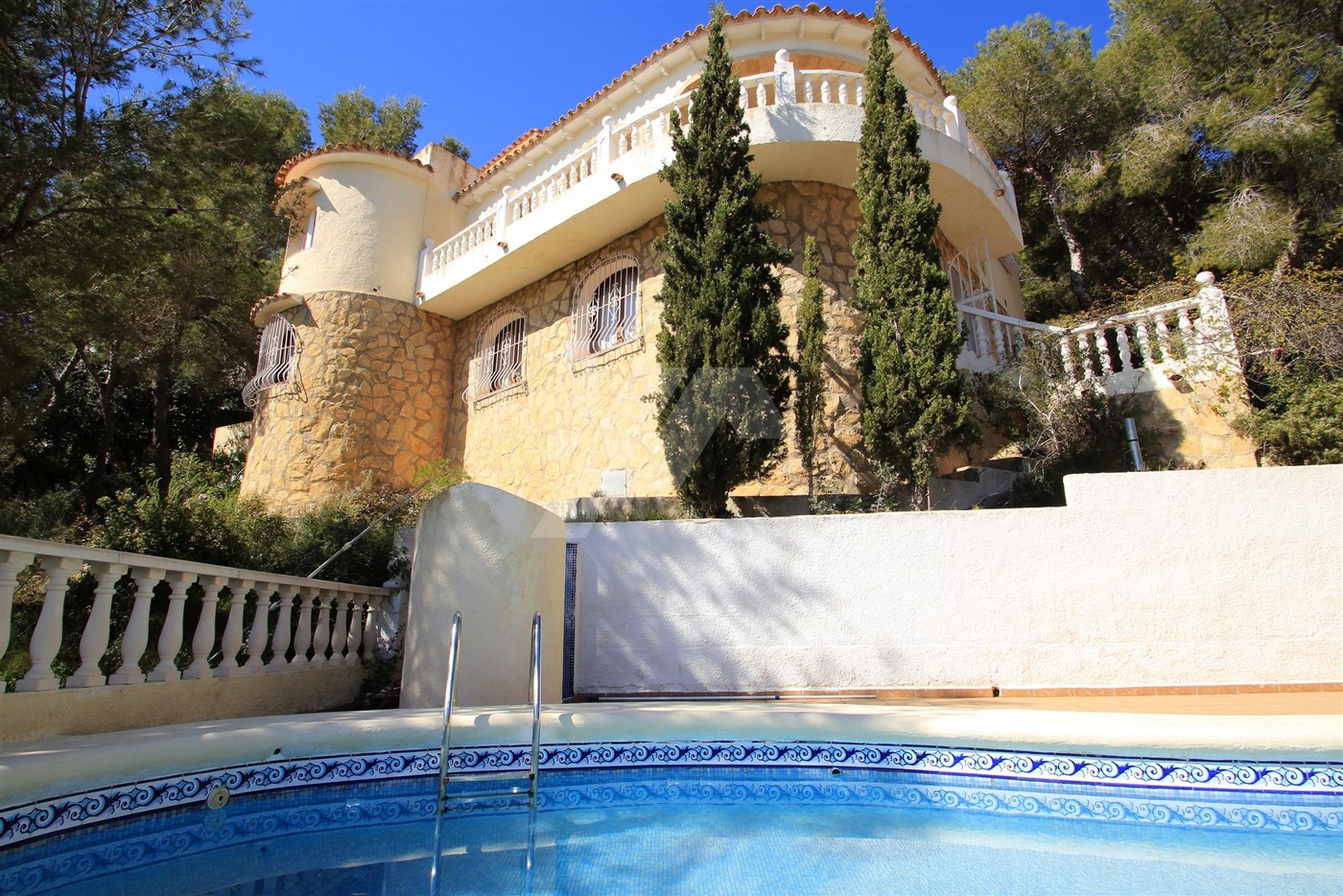 Villa zu verkaufen in Moraira mit fantastischer Aussicht, Costa Blanca.